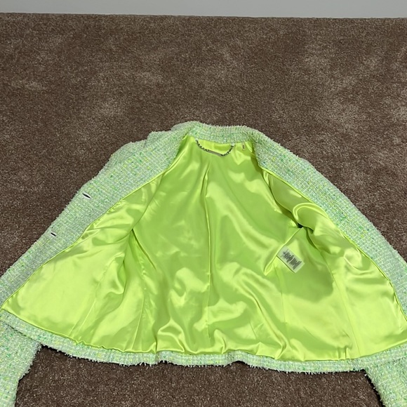 Elie Tahari mint green tweed blazer - Size 8 - Picture 4 of 7